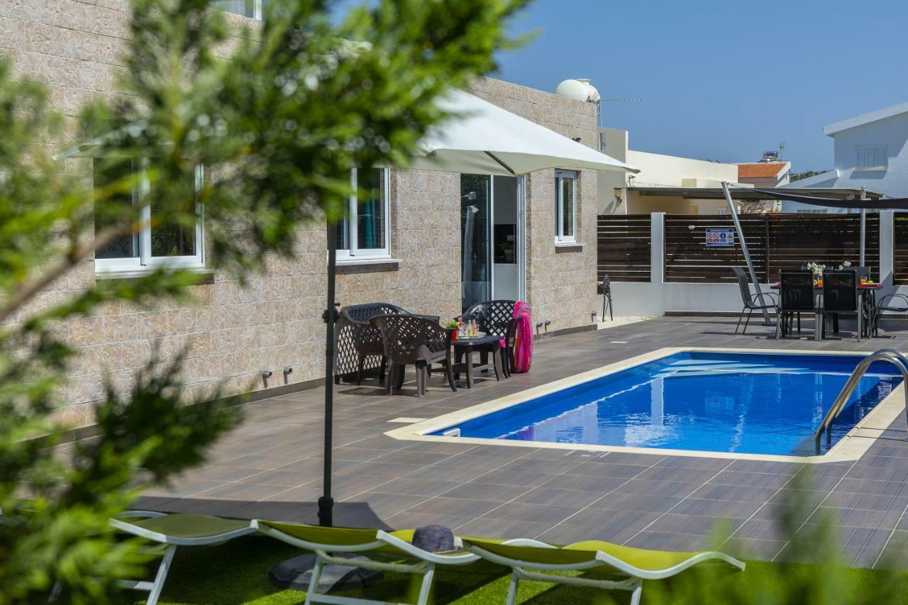 Protaras Villa Hollywood Экстерьер фото