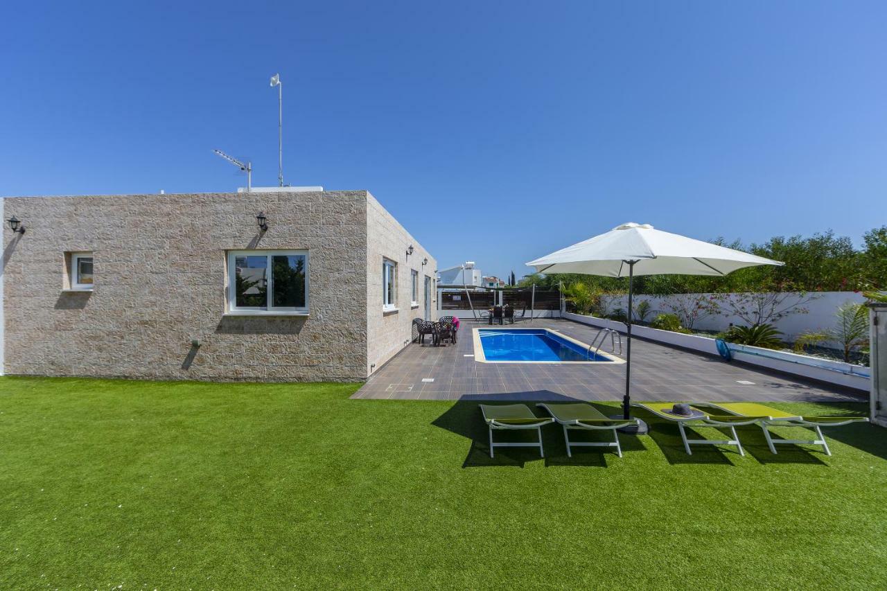 Protaras Villa Hollywood Экстерьер фото