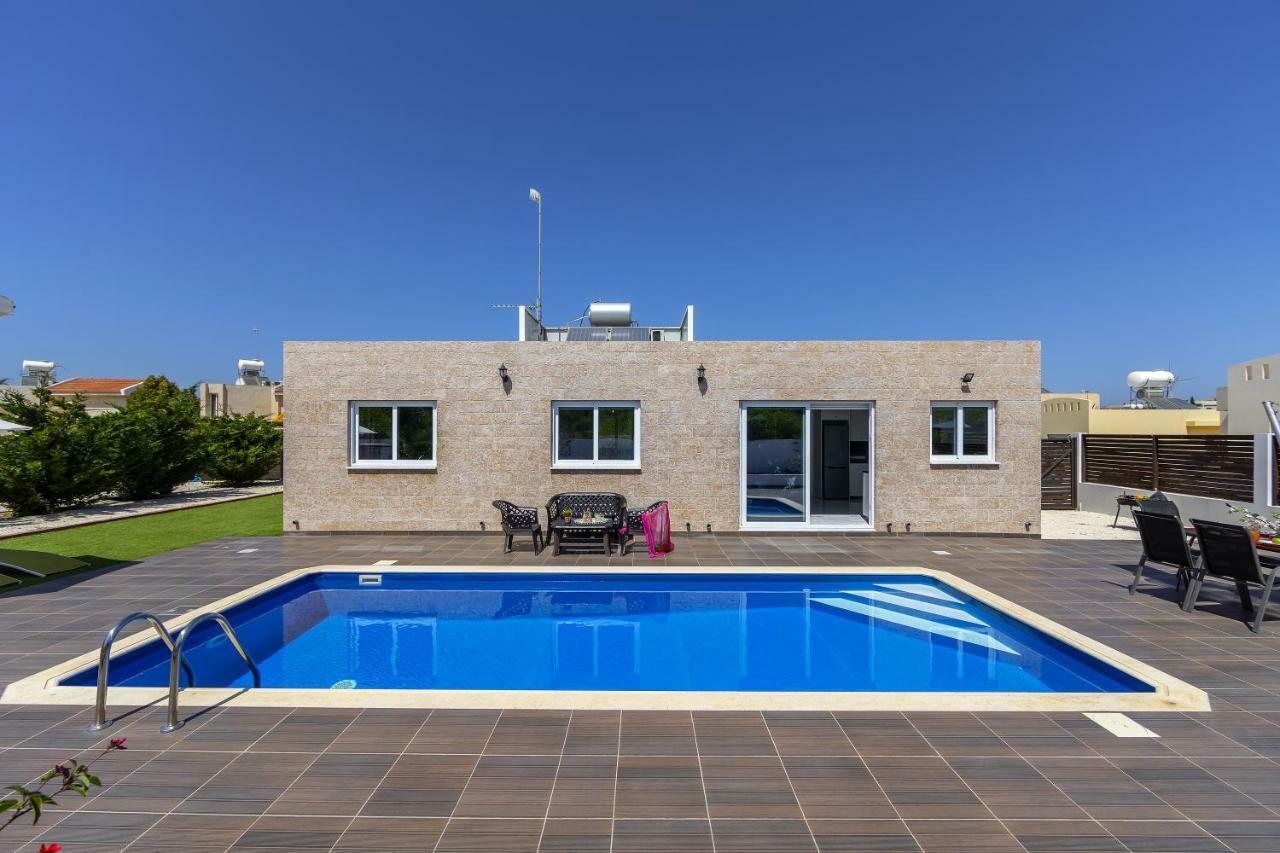 Protaras Villa Hollywood Экстерьер фото